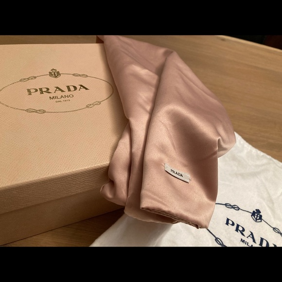 Gorgeous Suede Prada Heels - Picture 10 of 14